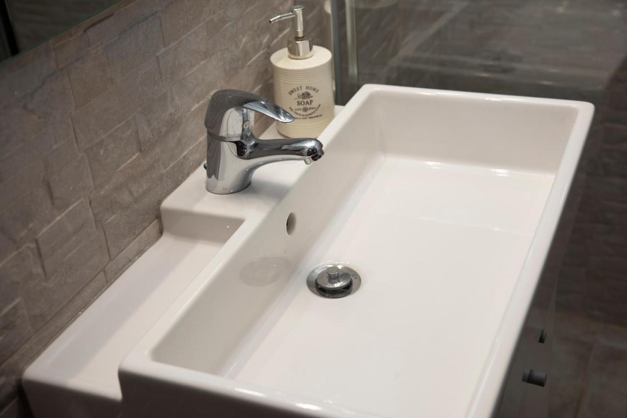 סביליה 180 Home Apartamento En El Centro Buena Ubicacion Peral מראה חיצוני תמונה